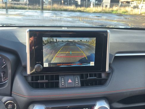 Used 2024 Toyota RAV4 Adventure image 20