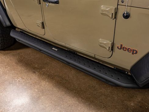 Used 2020 Jeep Gladiator Mojave w/ LED Lighting Group image 12