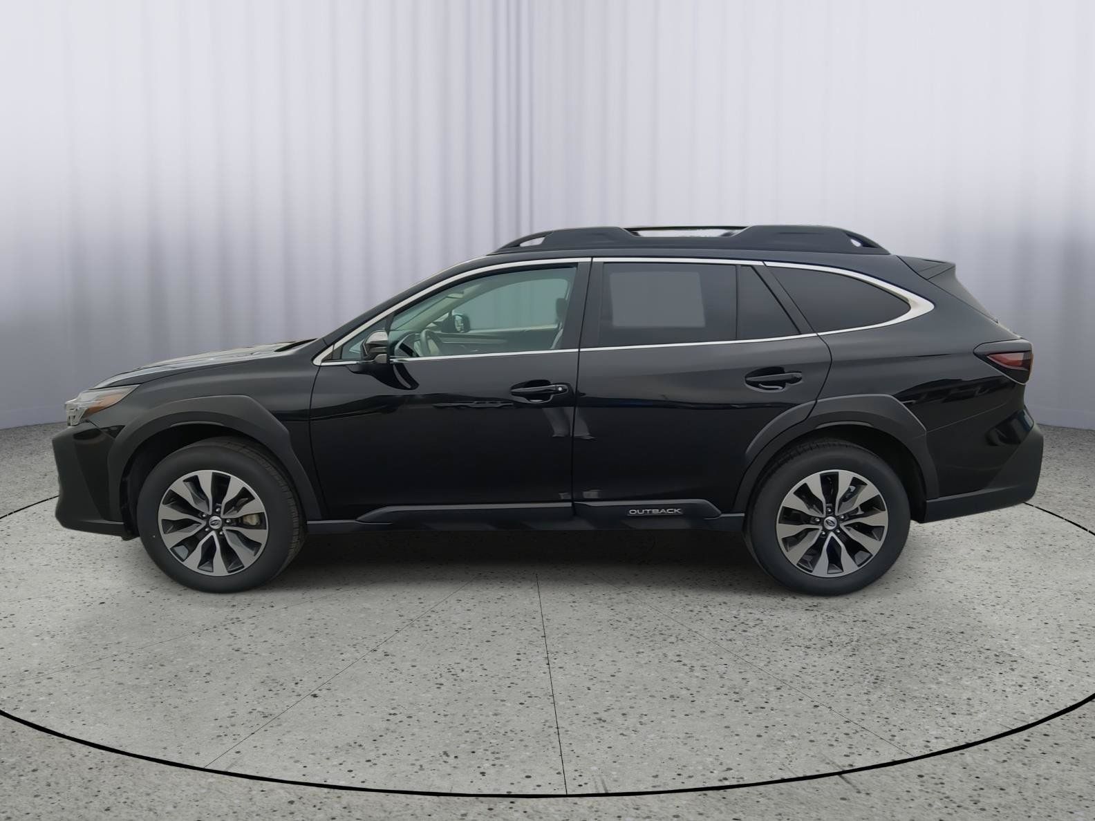 Used 2024 Subaru Outback Limited AWD/4WD image 11
