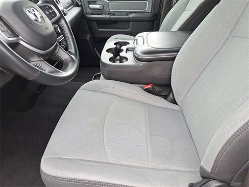 Used 2023 RAM 2500 Big Horn w/ Level 1 Equipment Group image 11