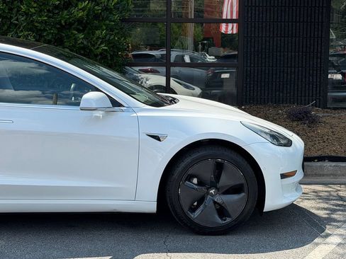 Used 2018 Tesla Model 3 RWD image 23