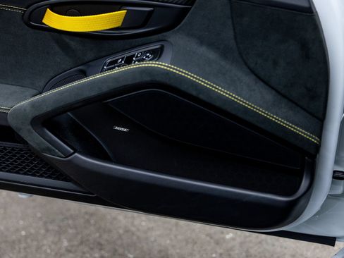 Certified 2025 Porsche 718 Boxster Spyder RS RWD image 40