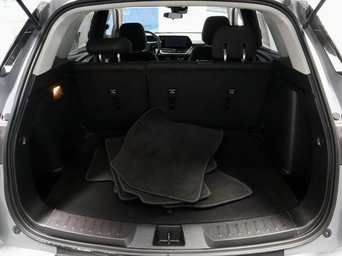 Used 2025 Chevrolet TrailBlazer LT image 14