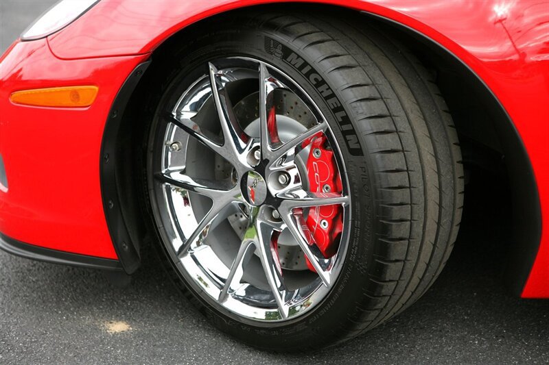 Used 2009 Chevrolet Corvette Z06 w/ Preferred Equipment Group RWD image 4