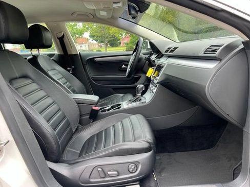 Used 2013 Volkswagen CC Sport FWD image 22