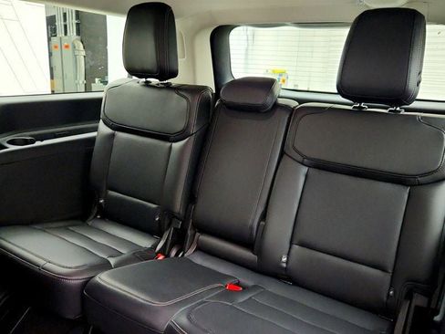 Used 2025 Ford Expedition Max Platinum image 26