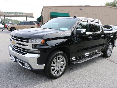 Used 2019 Chevrolet Silverado 1500 LTZ w/ LTZ Premium Package AWD/4WD image 1