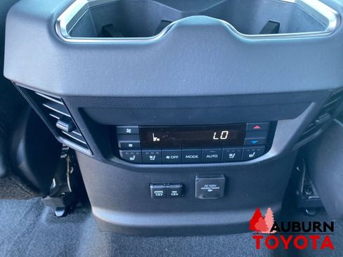 New 2026 Toyota Sequoia Platinum AWD/4WD image 29