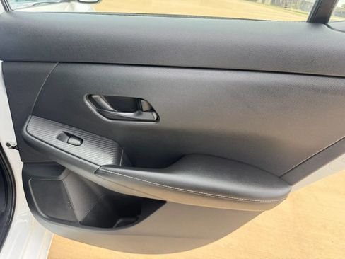 Used 2024 Nissan Sentra SV w/ Lighting Package FWD image 38