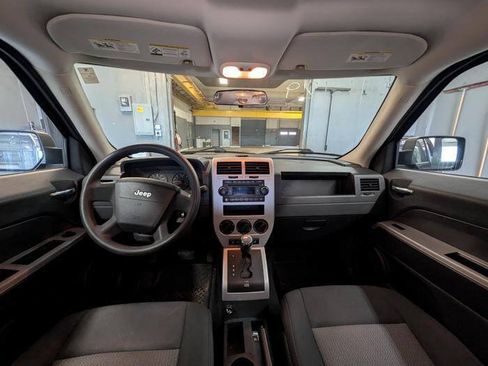 Used 2008 Jeep Patriot Sport AWD/4WD image 32