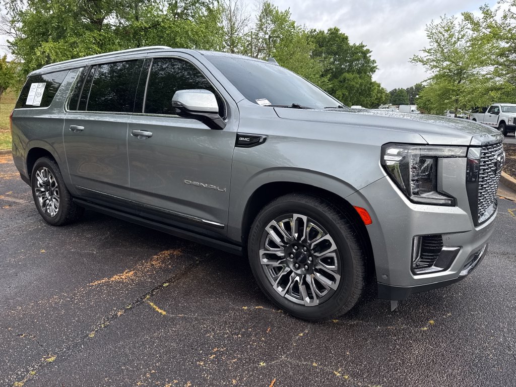 Used 2023 GMC Yukon XL Denali Ultimate AWD/4WD 360° Tour