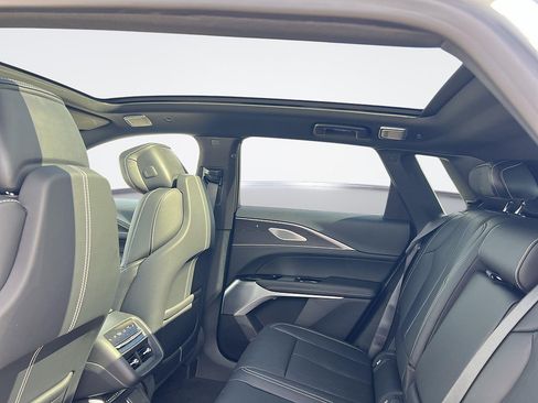 New 2026 Cadillac Lyriq V AWD/4WD image 29