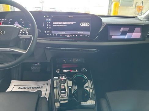 Used 2025 Audi A5 2.0T Prestige AWD/4WD image 11