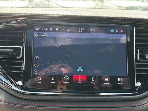 Used 2023 Dodge Durango R/T w/ Tow 'N Go Package AWD/4WD image 32