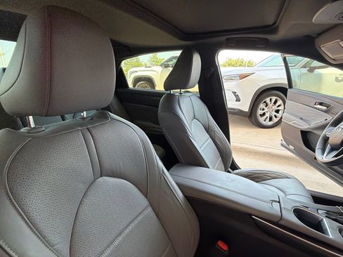 Used 2020 Toyota Avalon Limited w/ Advanced Safety Package FWD image 24