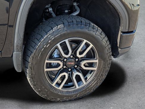 Used 2023 GMC Sierra 1500 AT4 w/ AT4 Premium Package image 6
