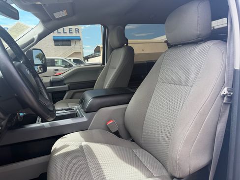 Used 2018 Ford F150 XLT w/ Equipment Group 302A Luxury AWD/4WD image 13