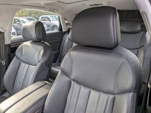 Used 2023 Audi A8 L 3.0T image 18