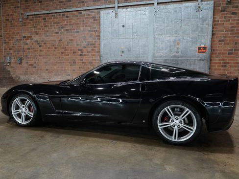 Used 2008 Chevrolet Corvette Coupe image 9