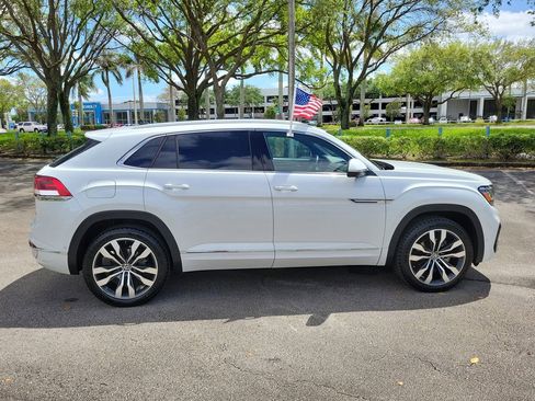 Used 2023 Volkswagen Atlas Cross Sport SEL Premium R-Line AWD/4WD image 8
