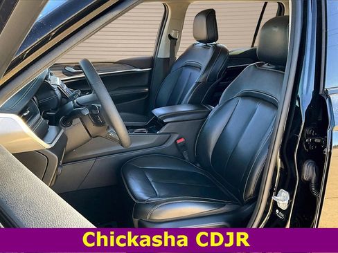 Used 2022 Jeep Grand Cherokee L Limited image 20