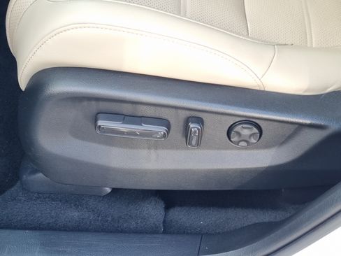 Used 2020 Honda CR-V EX-L image 25
