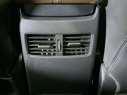 Used 2024 MAZDA CX-30 AWD 2.5 S w/ Premium Package image 29