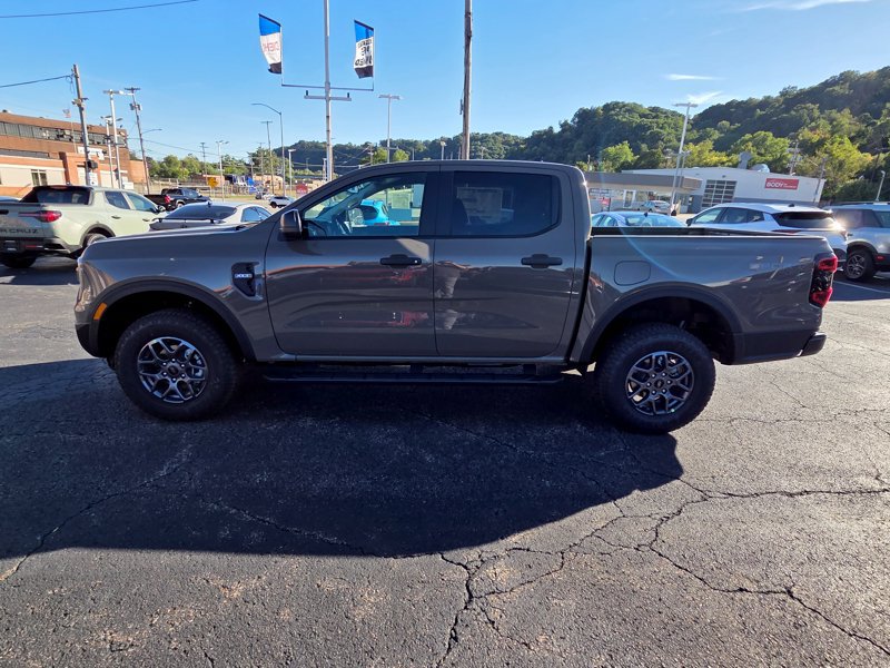 New 2026 Ford Ranger XLT w/ Equipment Group 301A High AWD/4WD image 4