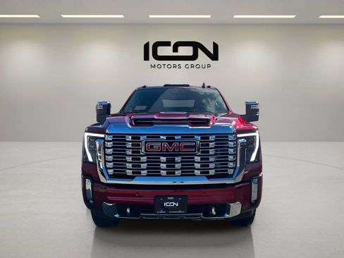 Used 2024 GMC Sierra 2500 Denali w/ Denali Reserve Package image 2