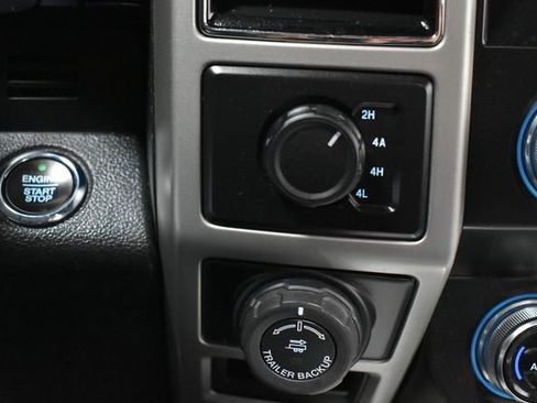 Used 2020 Ford F150 Lariat w/ Equipment Group 502A Luxury AWD/4WD image 22