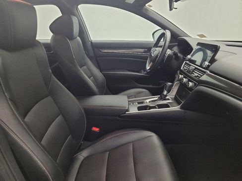 Used 2019 Honda Accord Sport image 21