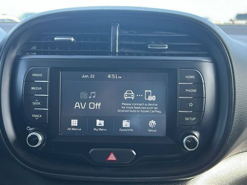 Used 2020 Kia Soul LX FWD image 23