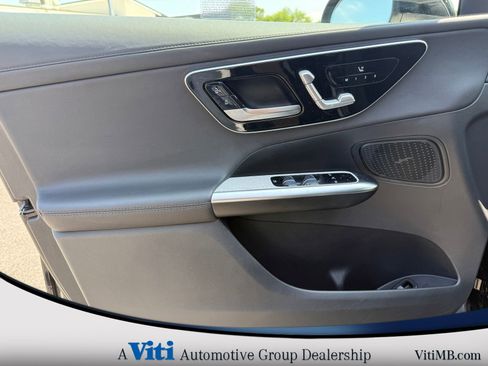 Used 2024 Mercedes-Benz GLC 300 GLC 300 image 16