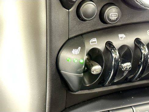 Used 2011 MINI Cooper Countryman Base image 19