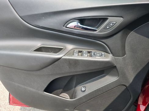 Certified 2024 Chevrolet Equinox LT w/ LPO, Floor Liner Package FWD image 23