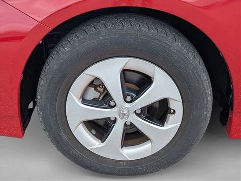 Used 2012 Toyota Prius Two image 10