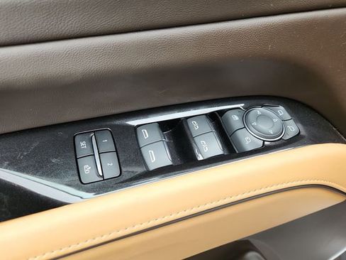 Certified 2023 Cadillac Escalade Premium Luxury w/ LPO, Radiant Package AWD/4WD image 12