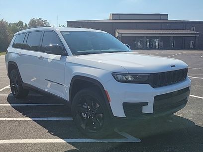 New 2025 Jeep Grand Cherokee L Altitude