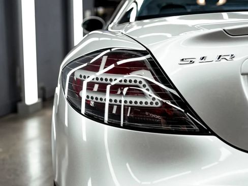 Used 2006 Mercedes-Benz SLR image 26