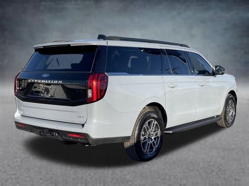 Used 2025 Ford Expedition Max Active image 3