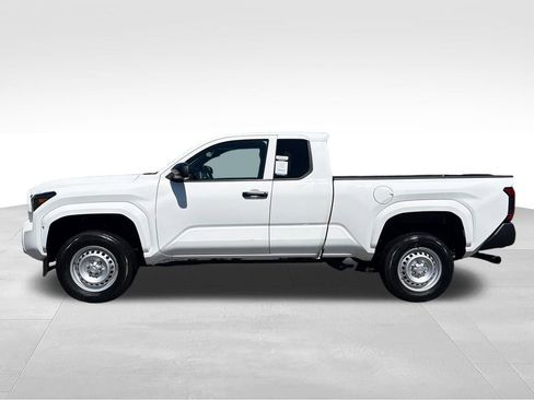 Used 2024 Toyota Tacoma SR RWD image 3