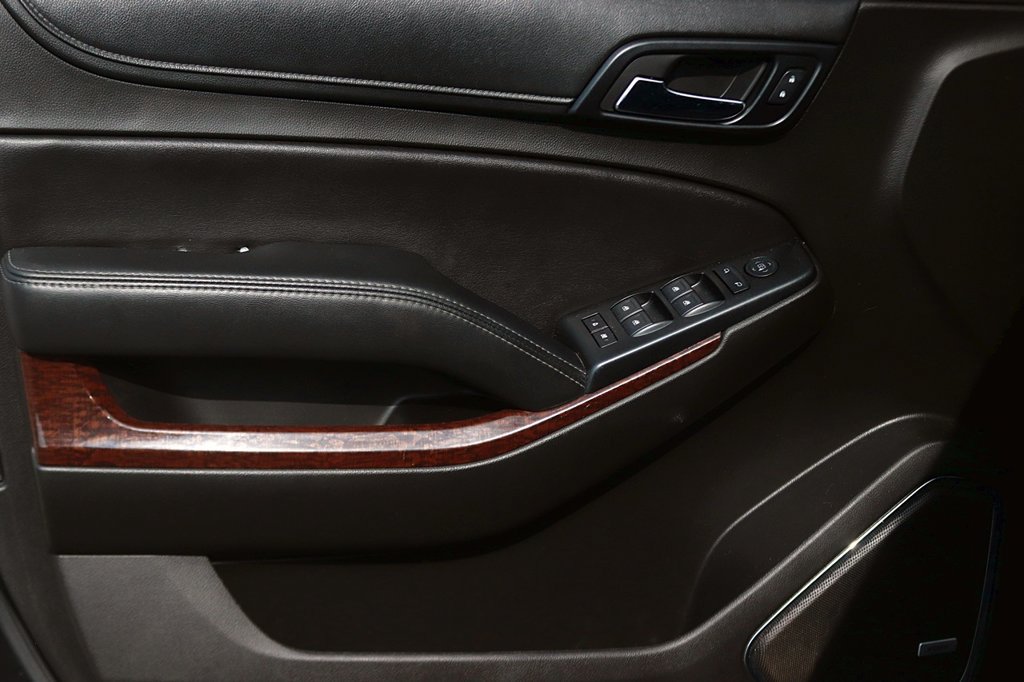 Used 2018 GMC Yukon SLE AWD/4WD image 10