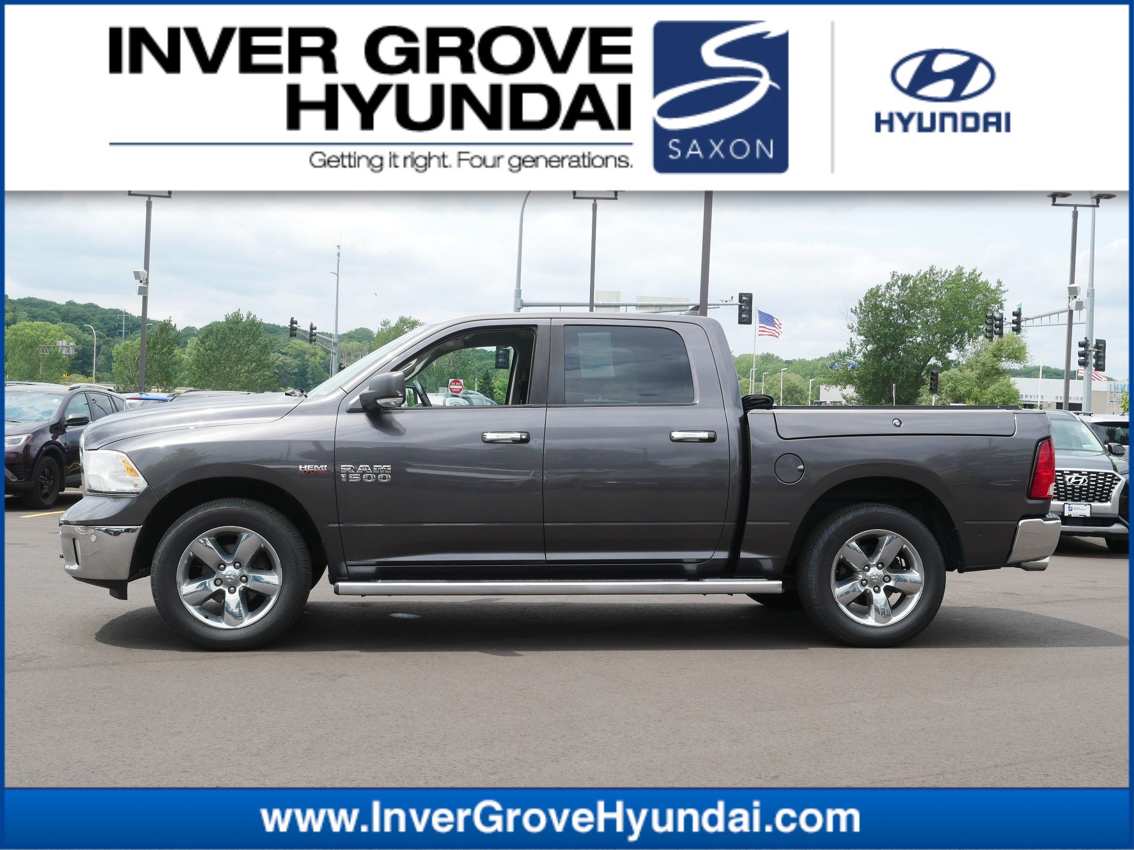 Used 2015 RAM 1500 Lone Star AWD/4WD image 1