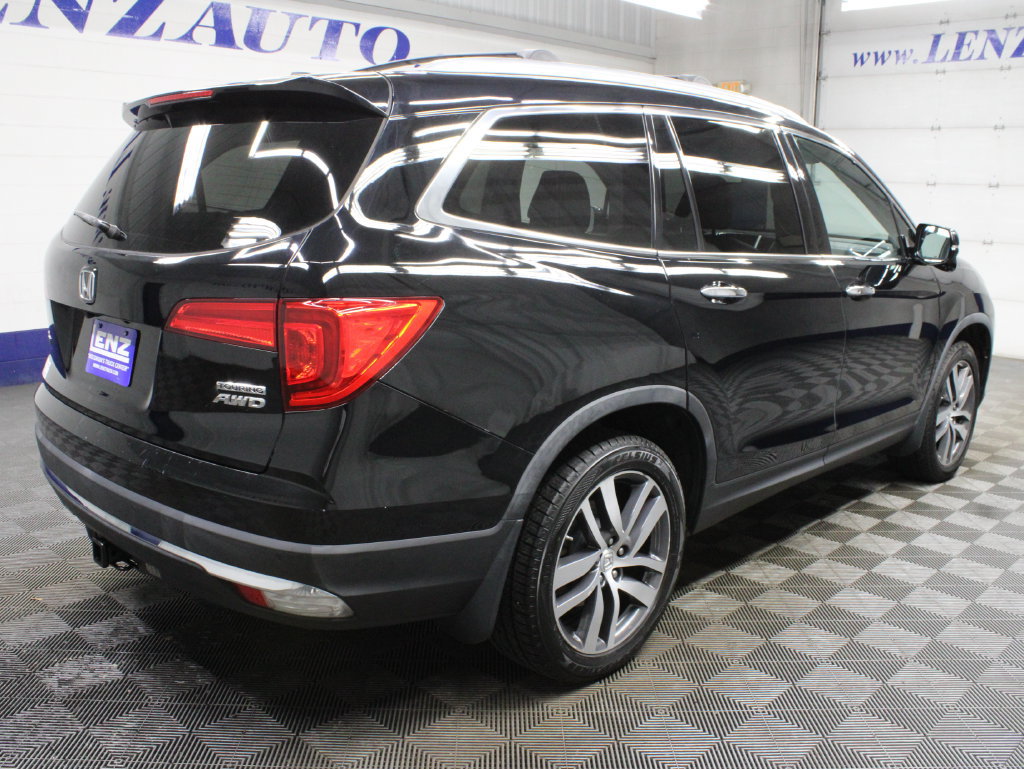 Used 2018 Honda Pilot Touring image 6