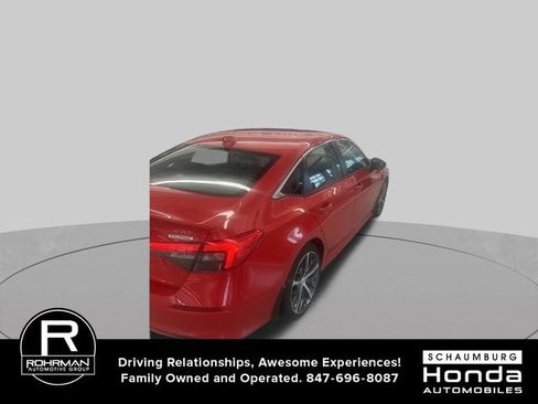 Used 2024 Honda Civic Touring image 4