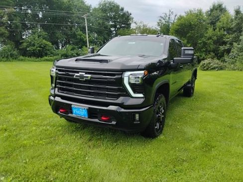 Certified 2025 Chevrolet Silverado 2500 LTZ w/ Trail Boss Package AWD/4WD image 3