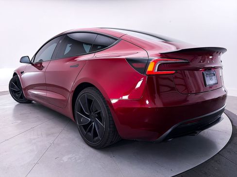 Used 2024 Tesla Model 3 Performance AWD/4WD image 2
