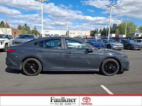 Certified 2025 Toyota Camry SE FWD image 7