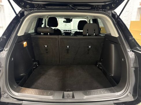 Used 2022 Chevrolet TrailBlazer LT w/ Convenience Package FWD image 35