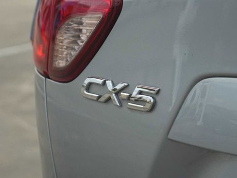 Used 2016 MAZDA CX-5 Touring w/ Bose/Moonroof Package image 8